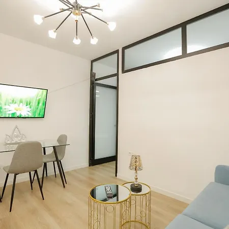 Miku Apartment-adorable At Bllok Area Apartment